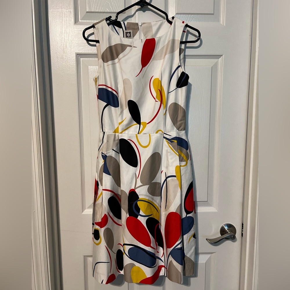 EUC 0 Anne Klein Belted Dress with Pockets